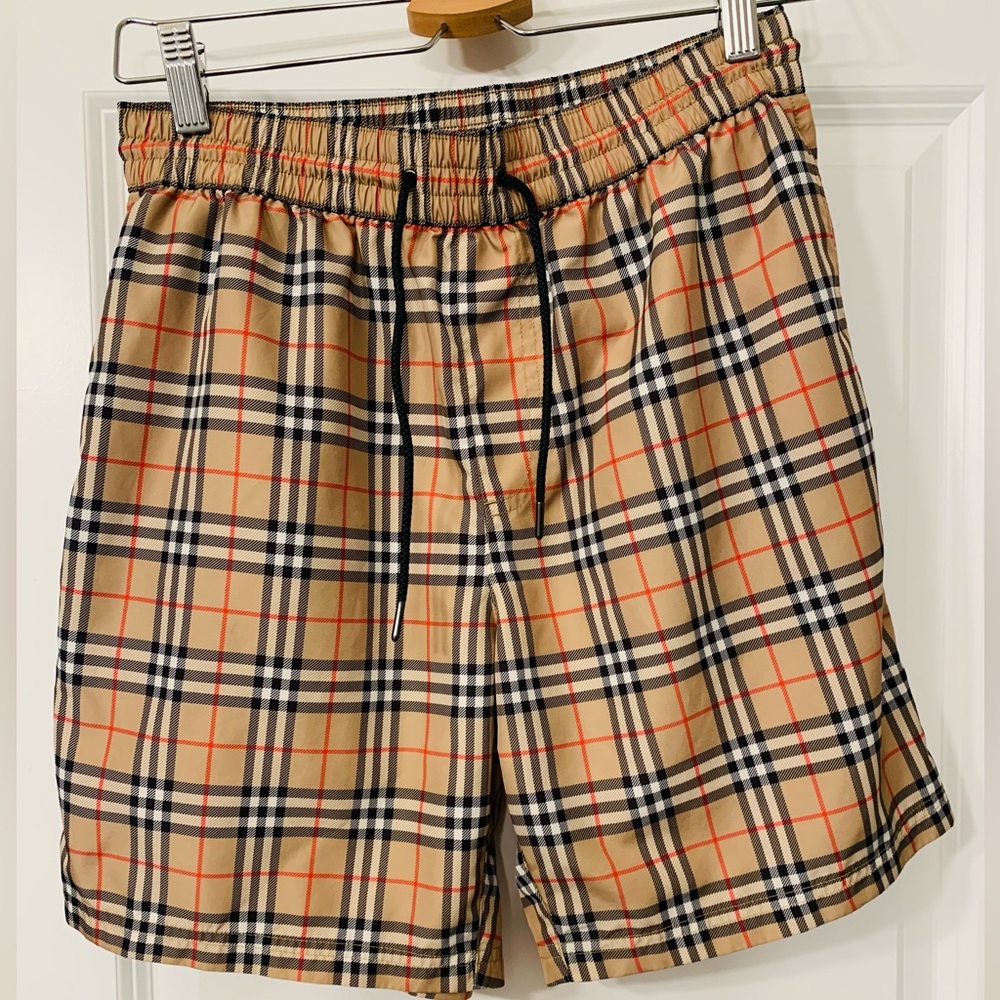 Burberry Beige Checkered Shorts
